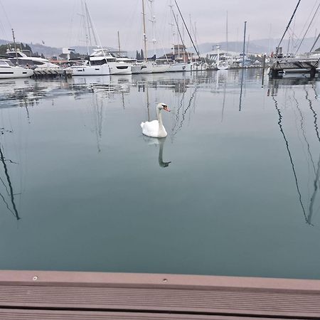 Floating Sea House Aurora Vila Portorož Exterior foto