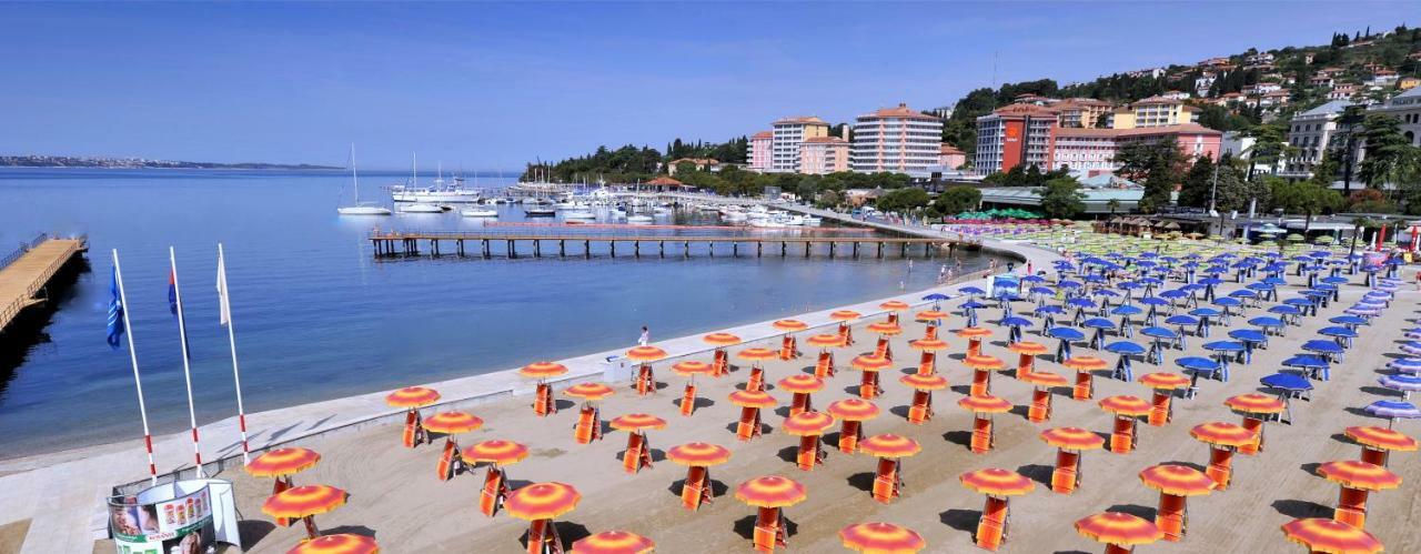 Floating Sea House Aurora Vila Portorož Exterior foto