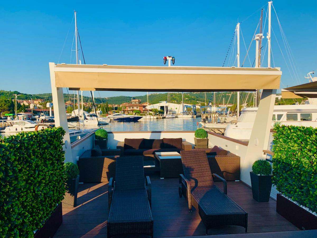 Floating Sea House Aurora Vila Portorož Exterior foto